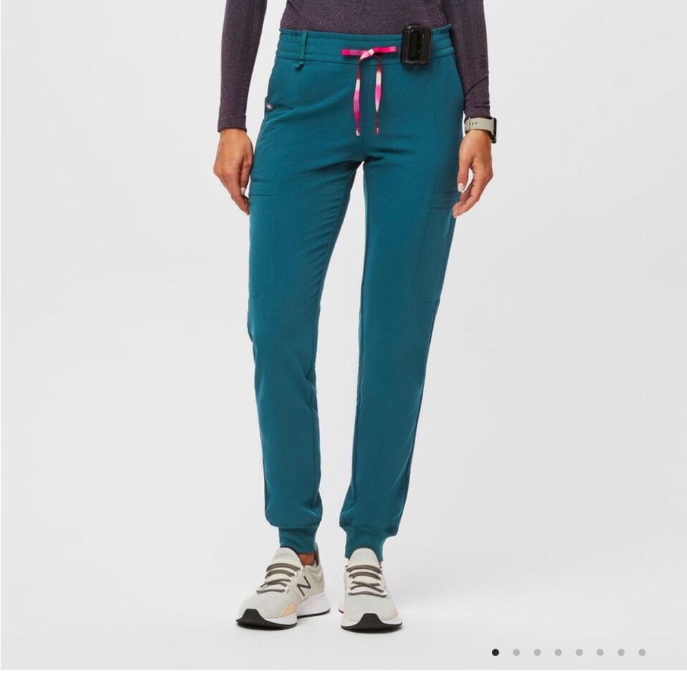 Figs Caribbean Blue Lesage jogger scrub pants Large